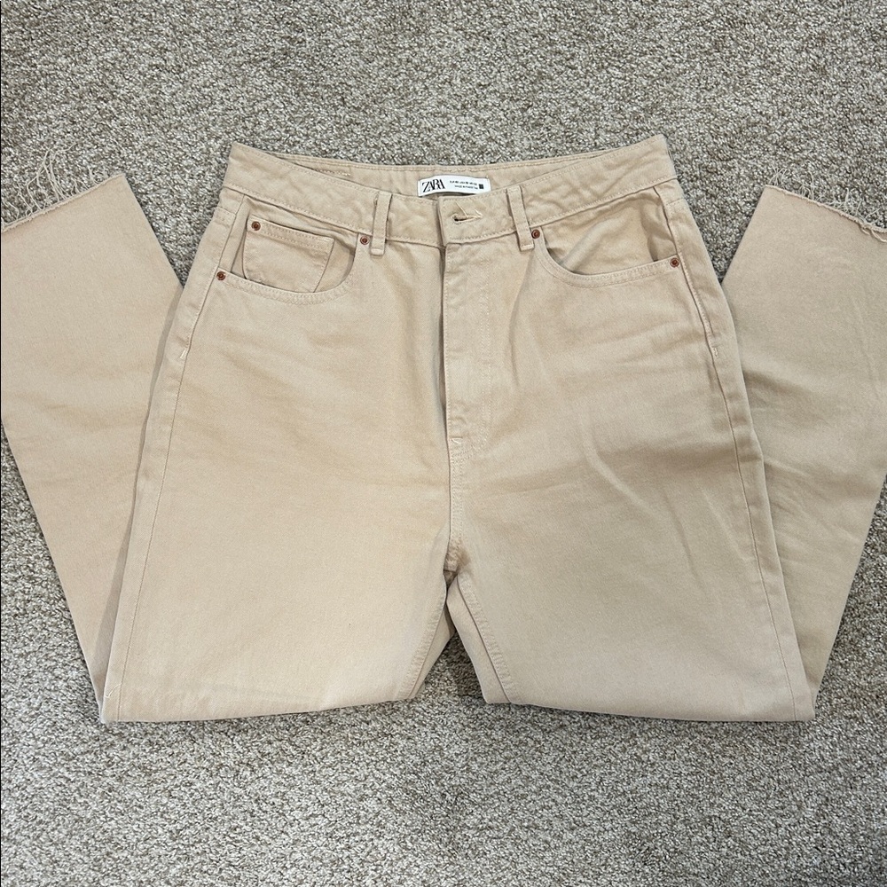 Zara Beige Straight Ankle Jeans